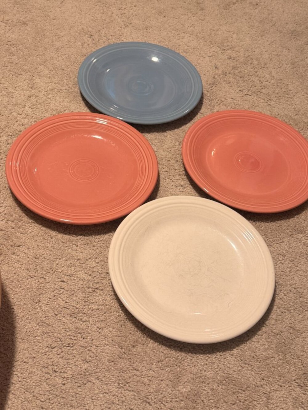 Set of 4 Fiestaware Dinner Plates